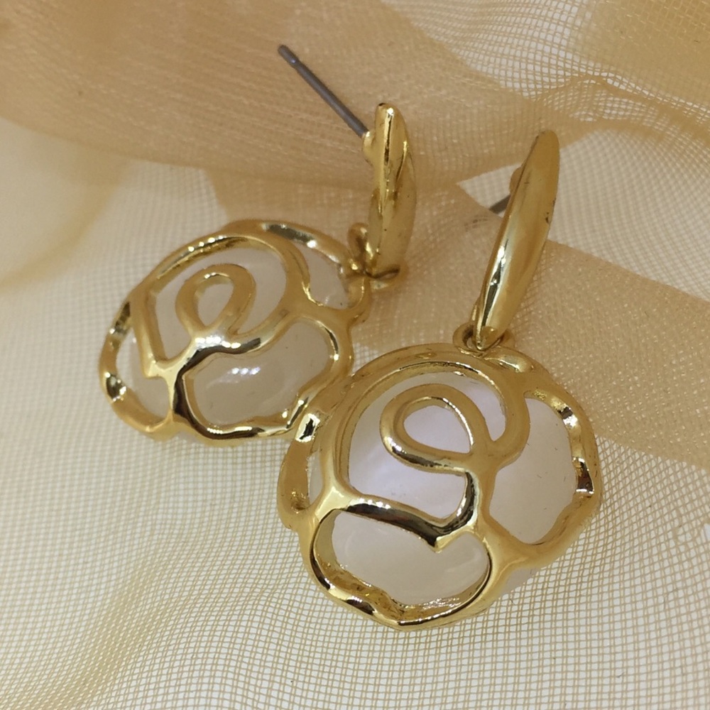 Gorgeous Camellia Dangle Earrings